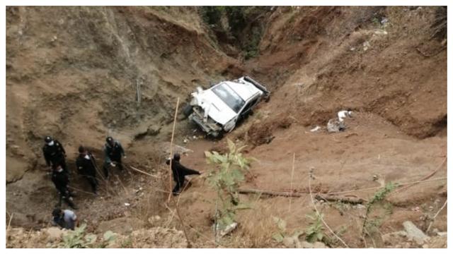 Pataz: Caída de camioneta a abismo deja como salto a 7 personas fallecidas