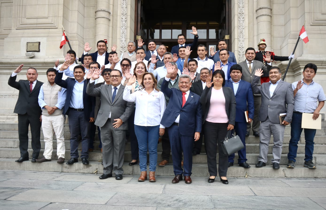 La Libertad: Presidenta Boluarte anuncia continuidad de proyectos de inversión y las medidas frente FEN 