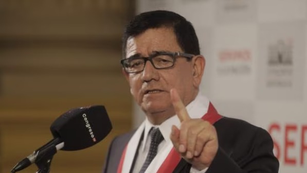 Presidente del Congreso pide que juicio contra Toledo “tenga la celeridad que corresponde”