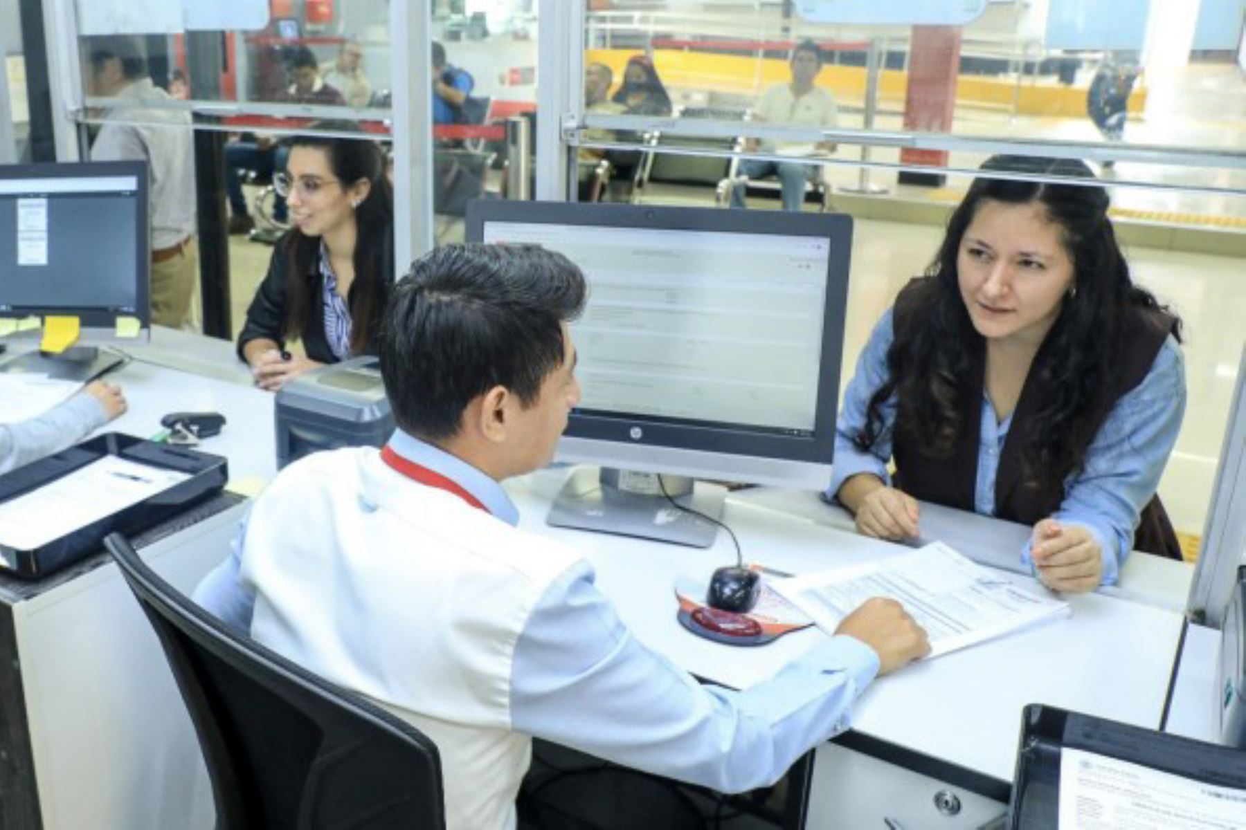 PCM intensificará acompañamiento a gobiernos regionales de trámites en estandarización 