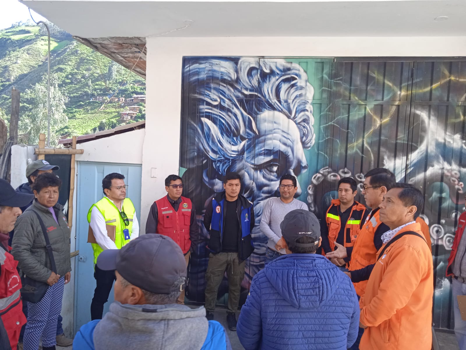 Gore La Libertad evalúa soluciones técnicas para evitar nuevos daños y muertes en retamas