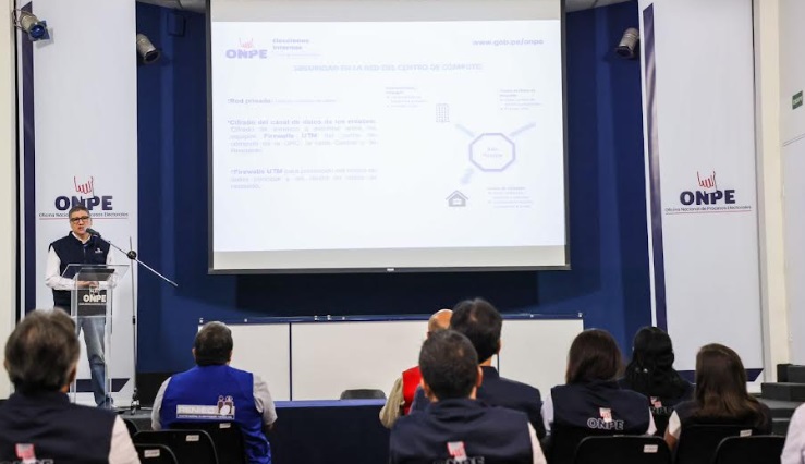 Onpe desarrolló simulacro oficial del Sistema de Cómputo Electoral para las elecciones internas partidarias