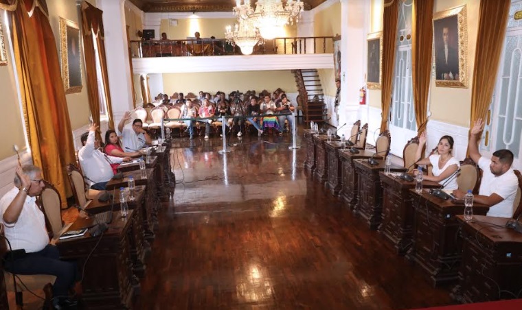 Alcalde Reyna: “Patrulleros de la municipalidad utilizados por la Policía estaban parados desde el año pasado”