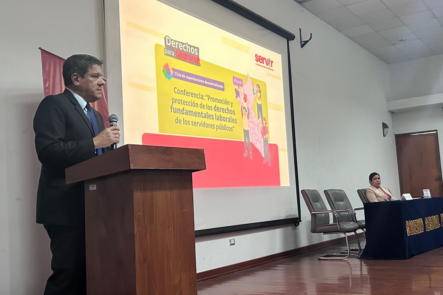 “Servir” pone en marcha Aulas Regionales para fortalecer capacidades de servidores públicos