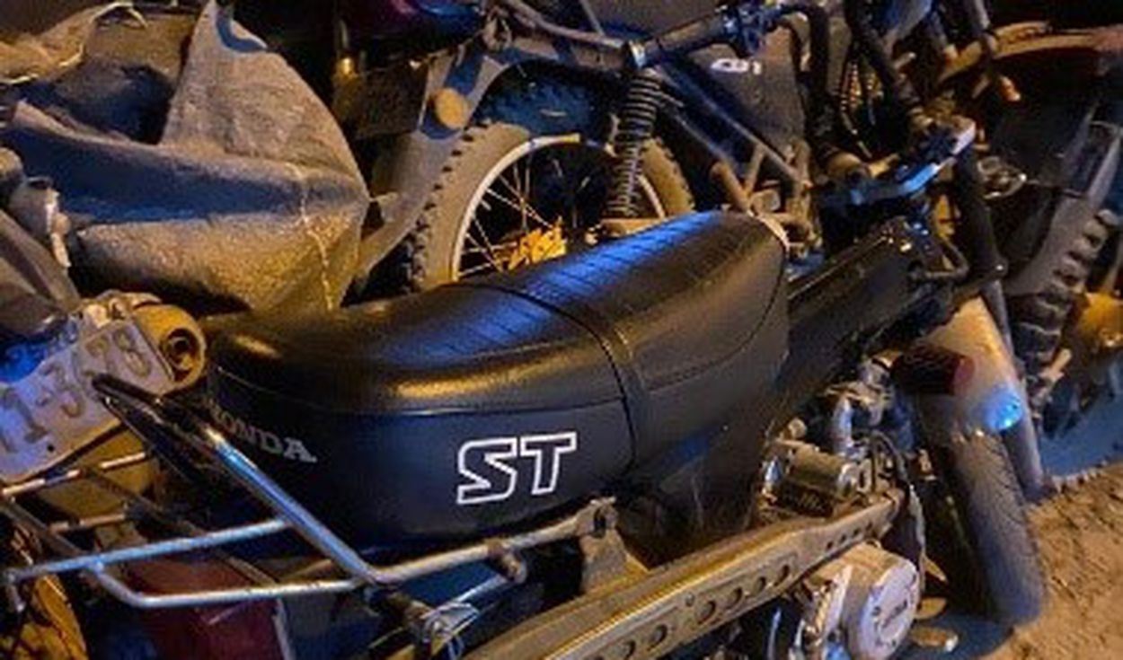 Sujeto es detenido cuando circulaba a bordo de una moto robada 