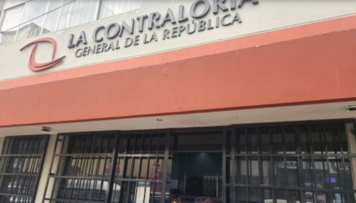Contraloría informa que más de 1,500 directivos de confianza en entidades incumplen requisitos