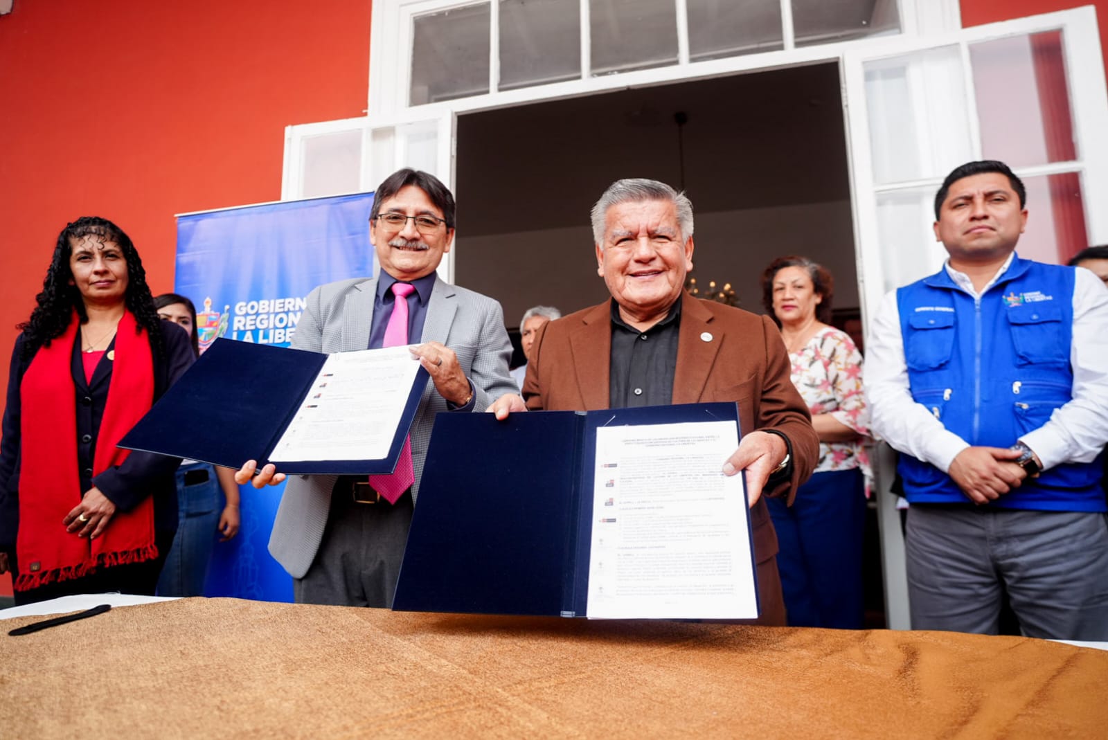 Firman convenio para proteger y poner en valor patrimonio cultural de La Libertad