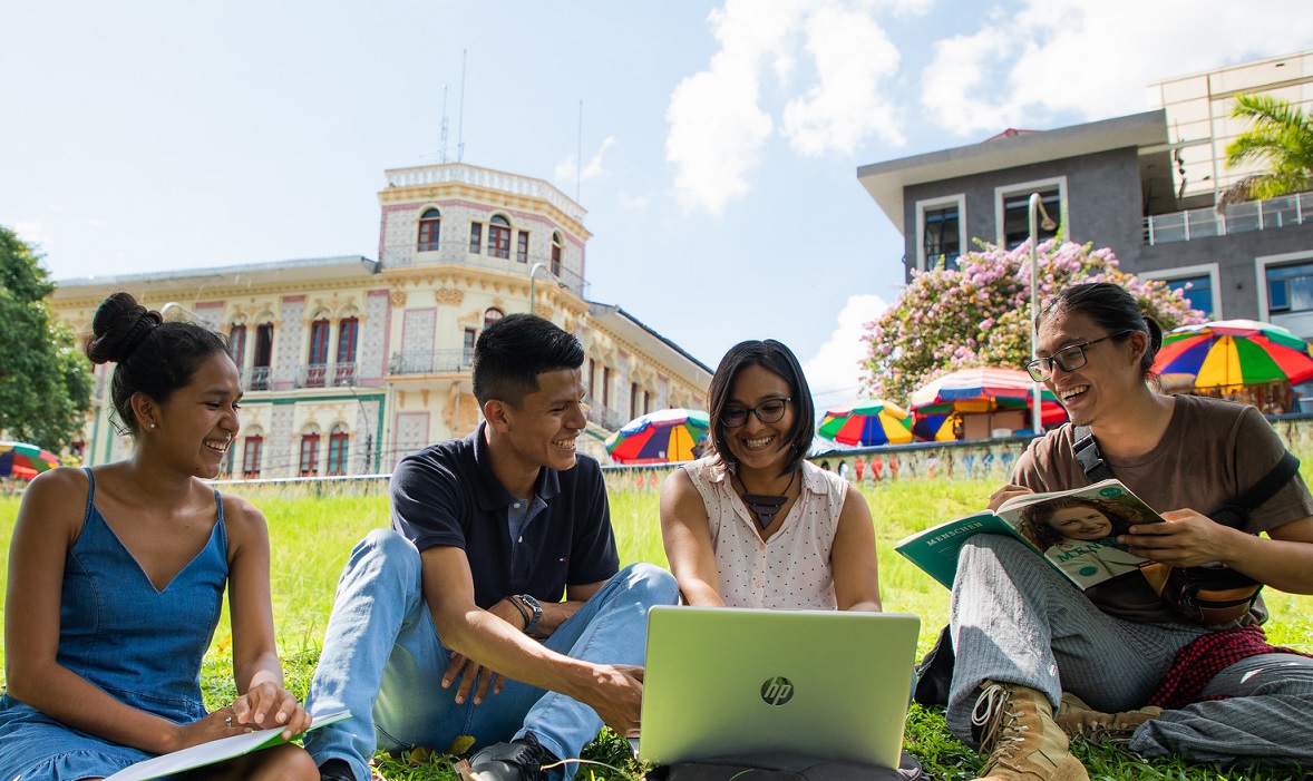 Estudiantes afectados económicamente por la pandemia de Covid-19 podrán postular a la Beca Continuidad 