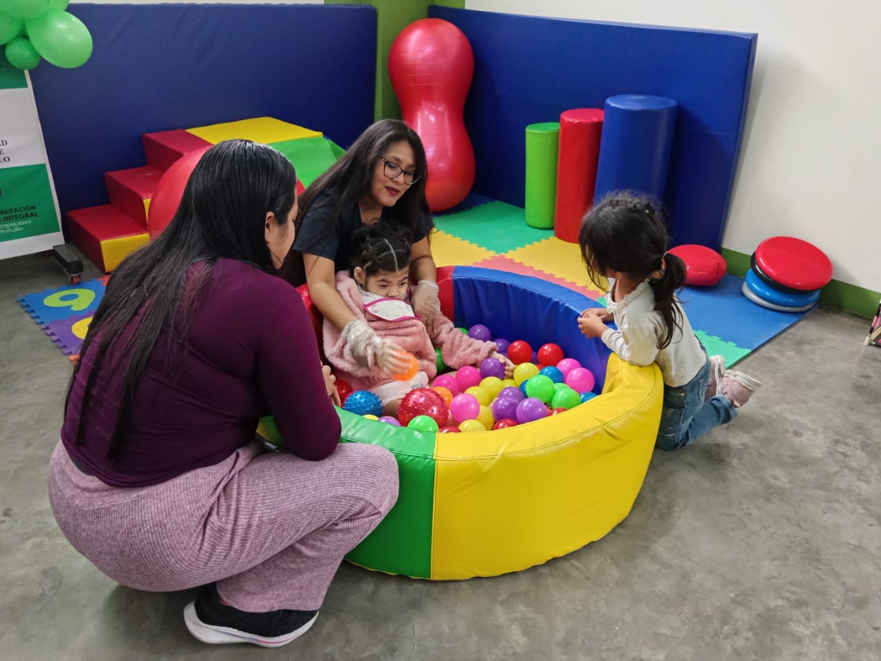 Alto Trujillo inauguró sala de fisioterapia y rehabilitación para personas con discapacidad 