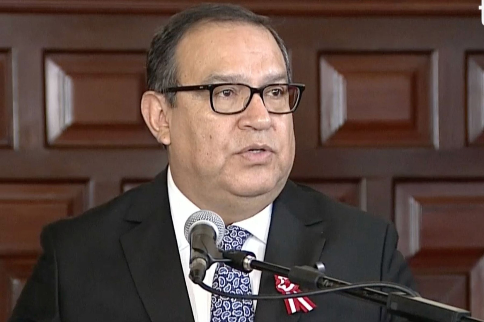 Jefe del Gabinete: el capital de los inversionistas está seguro en el país