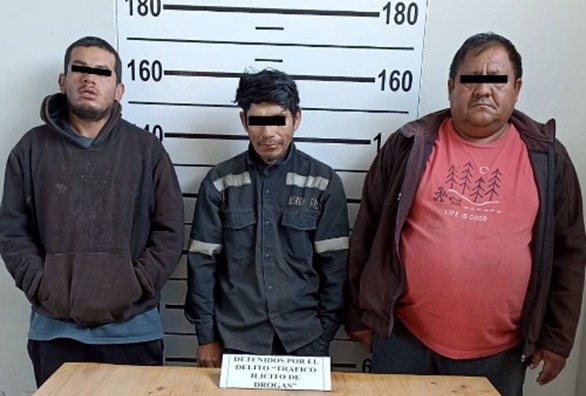 Caen tres comerciantes de droga en el Porvenir, mientras repartían sus productos 