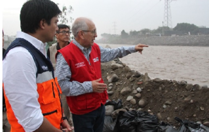 Ministro de Educación: “Gobierno prioriza reconstrucción de zonas afectadas por lluvias"