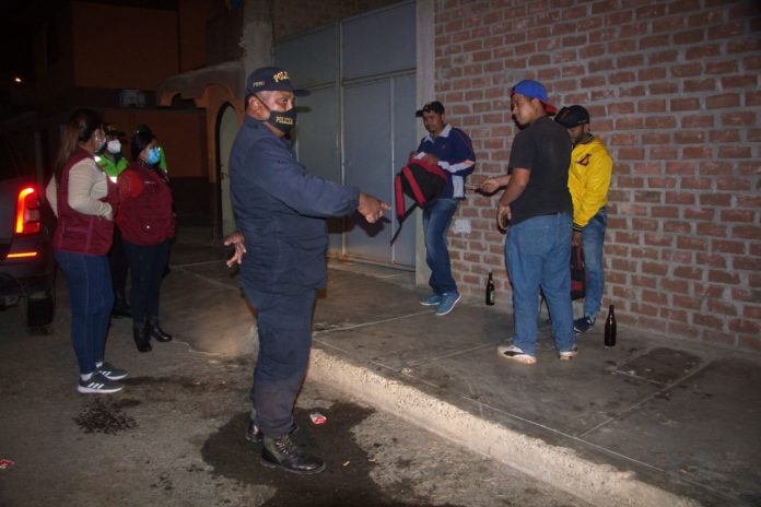 Víctor Larco: Serenos detienen a 44 personas que no cumplían con toque de queda