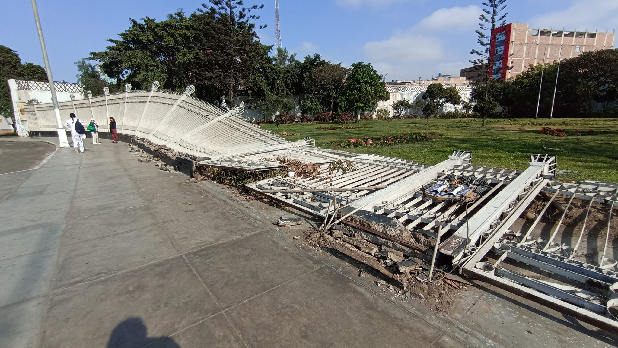 La Libertad: denunciarán a responsables de atentar contra muralla de época colonial