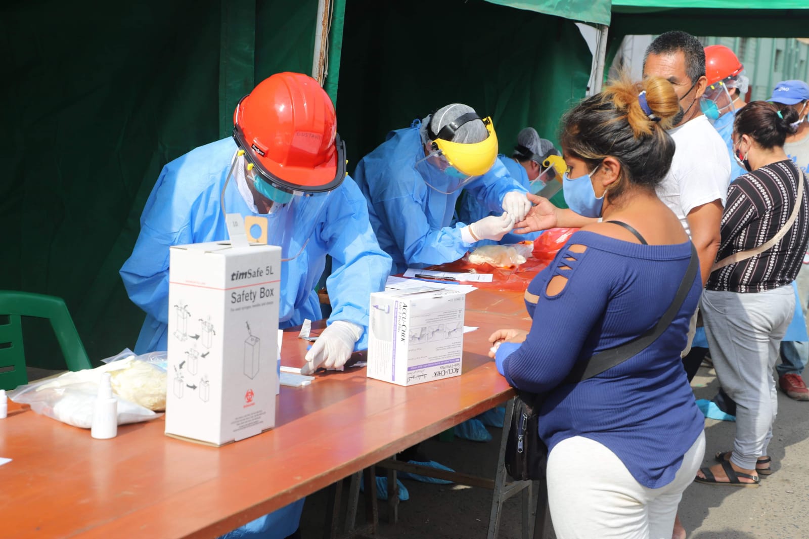 La Esperanza: prohíben comercio ambulatorio en mercado La Victoria ante primer caso de contagio