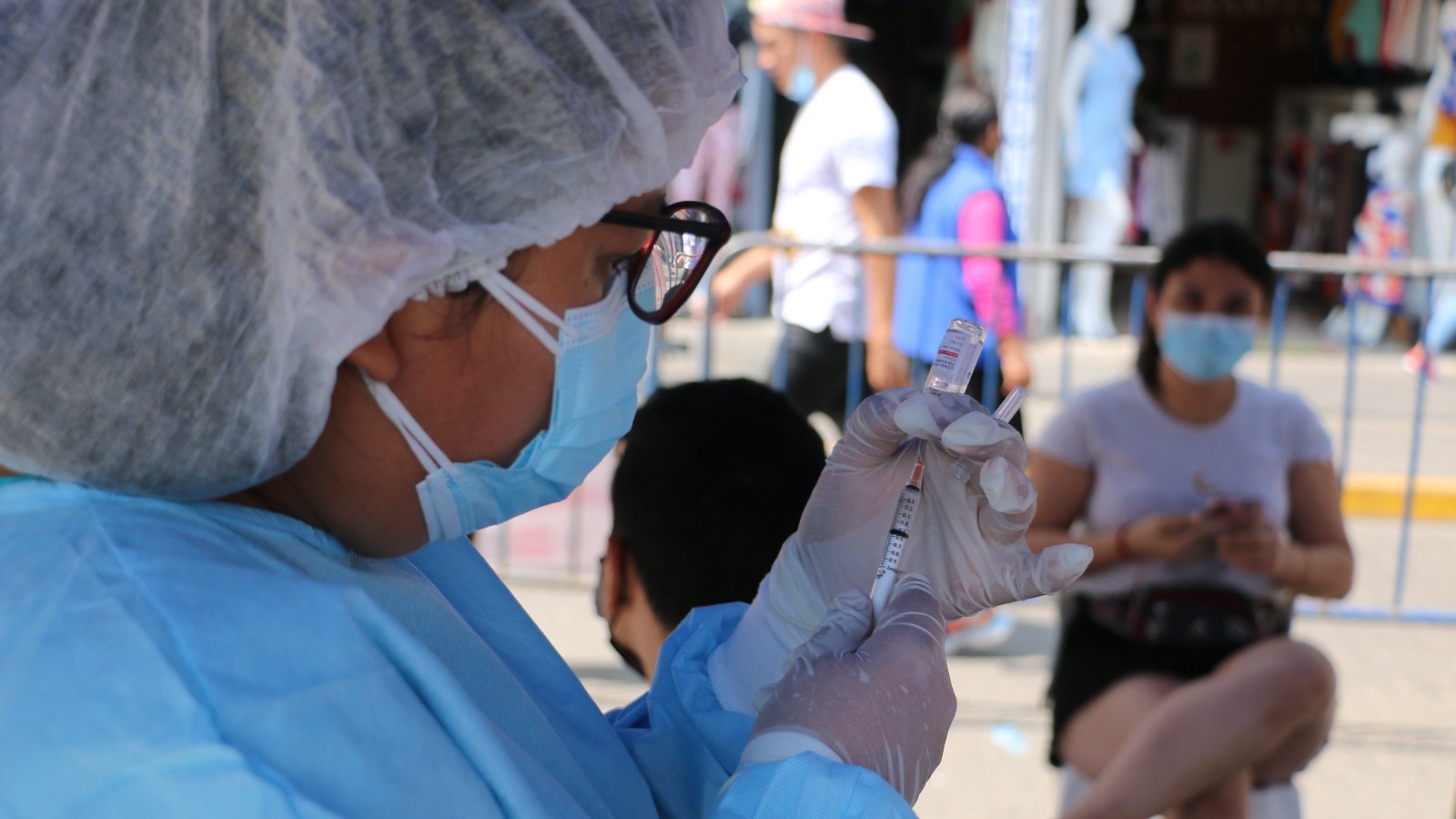 Ministerio de Salud descarta supuesta sexta ola de covid-19 en el Perú