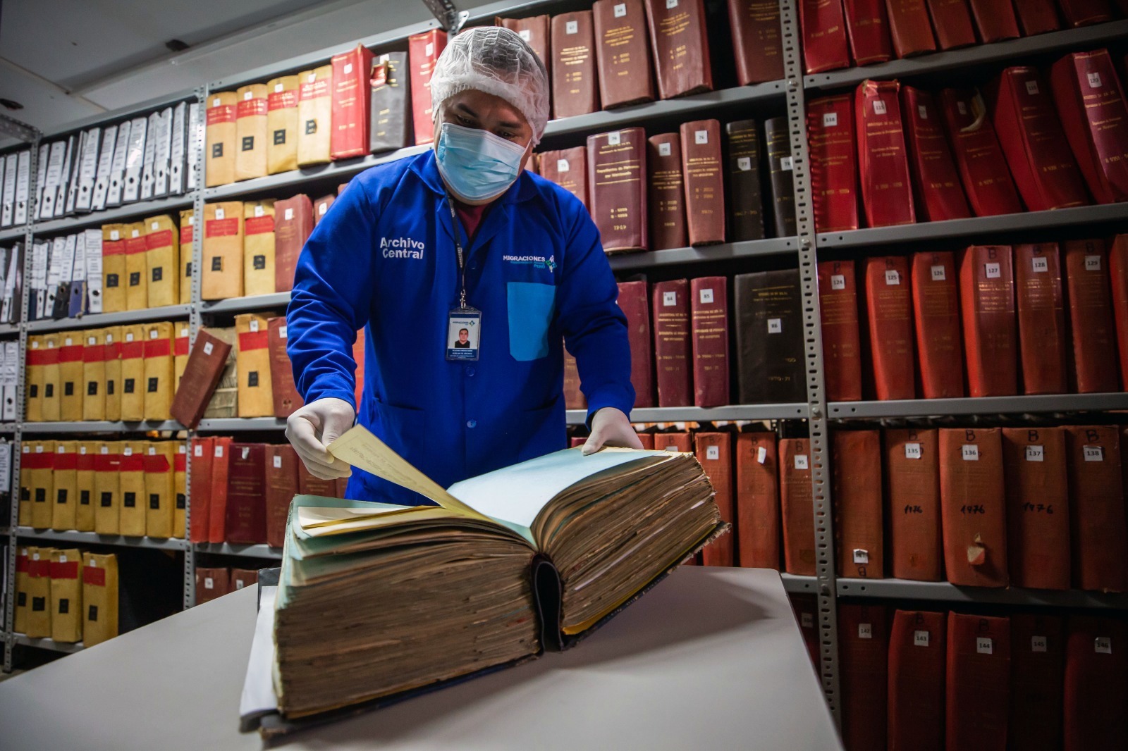 Declaran Patrimonio Cultural de la Nación primer tomo de expedientes históricos de nacionalización