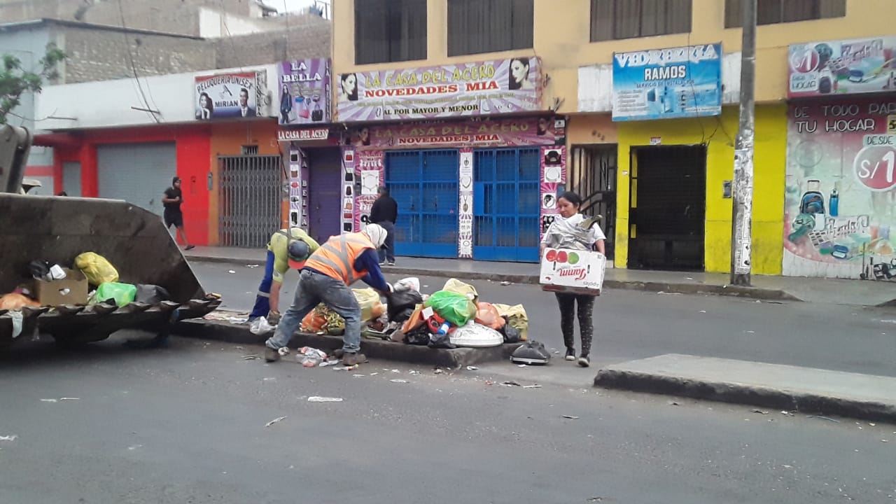 Segat anuncia suspensión de recojo de basura en la noche por 'toque de queda' en Trujillo