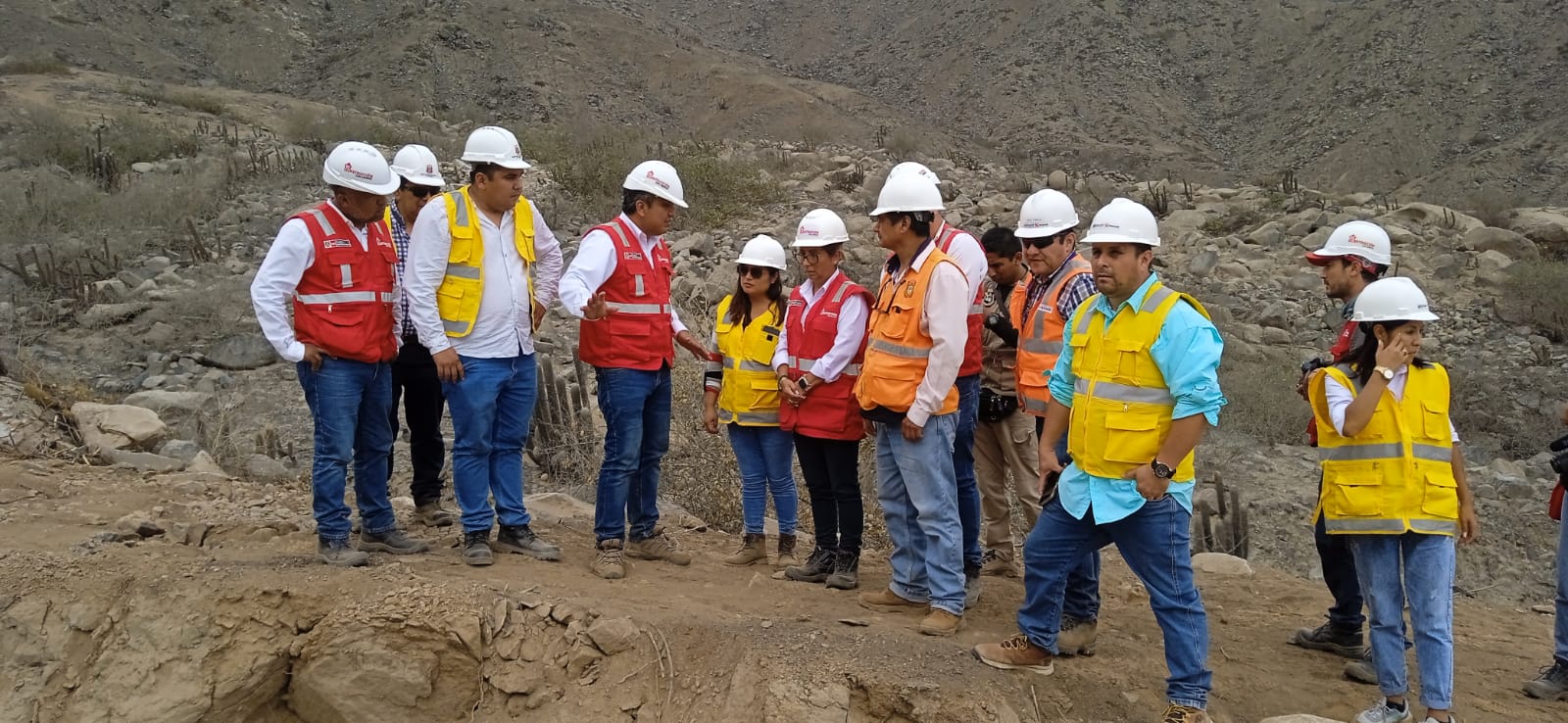 El Porvenir: supervisan construcción de diques en quebrada San Ildefonso