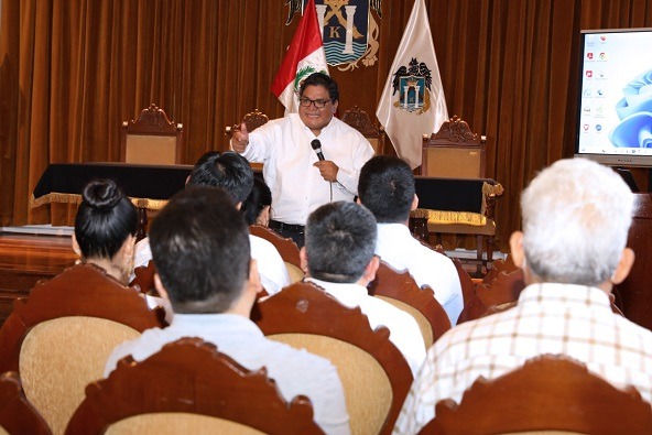 Capacitan a personal de la Municipalidad de Trujillo en códigos de ética y conducta