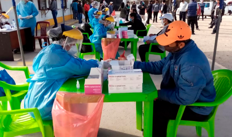 Trujillo: exigen a EsSalud lista de trabajadores ediles que se sometieron a pruebas rápidas