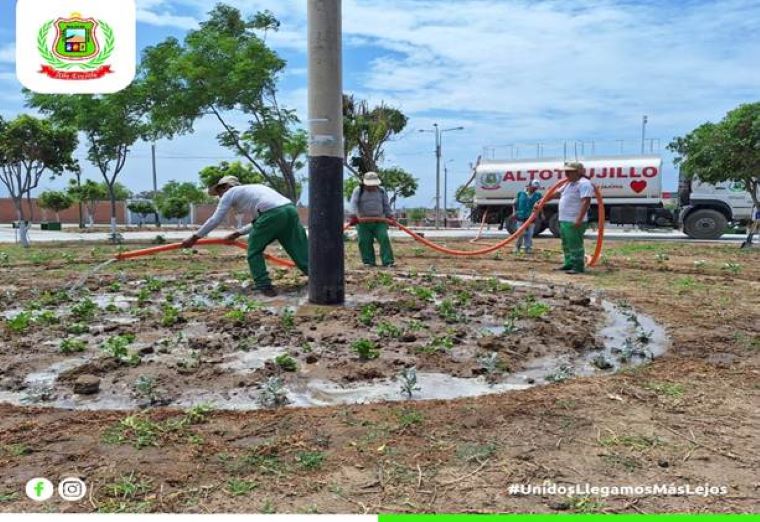 Municipalidad de Laredo donará agua para la plaza de armas de Alto Trujillo
