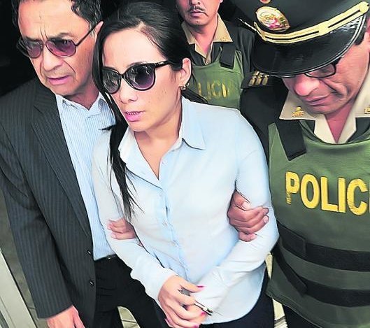 Abogada detenida por atropellar a tres policías es de Trujillo