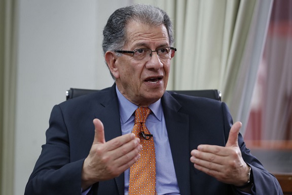 Óscar Urviola defenderá plazos para admitir demandas de nulidad de actas presentadas por FP