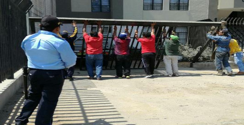 La MPT desmonta reja que impedía tránsito peatonal en urbanización Monserrate