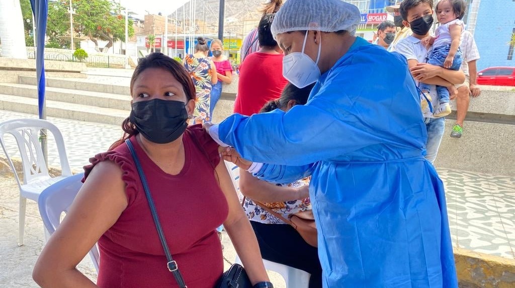 La Libertad: lograron colocar 70 000 dosis de AstraZeneca antes de caducar