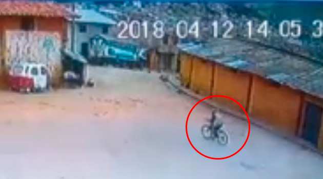 Huamachuco: padre e hijo quedan graves al colisionar su bicicleta con una pared