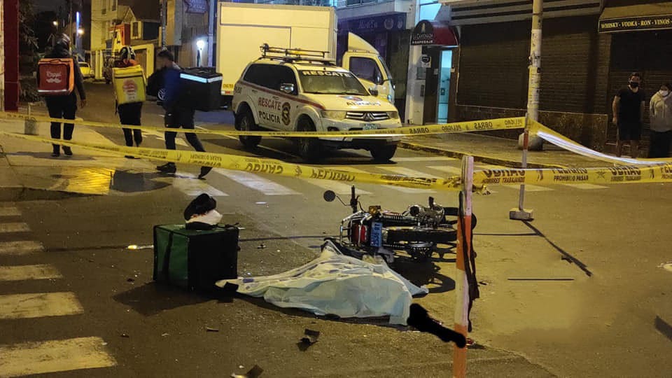 Trujillo: joven fallece tras chocar su motocicleta contra volquete