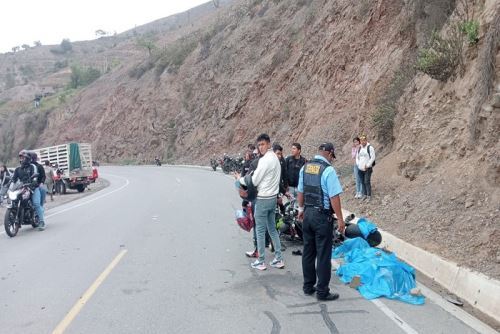 Trujillo: choque entre combi y moto dejó un muerto y 14 heridos en distrito de Poroto