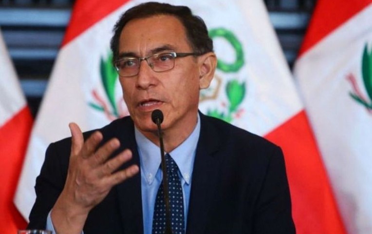 Presidente del Perú saluda levantamiento de las Fuerzas Armadas de Venezuela