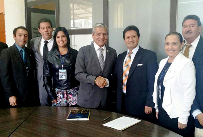 Alcaldes de Trujillo y Cajamarca firman convenio para impulsar el turismo y la cultura