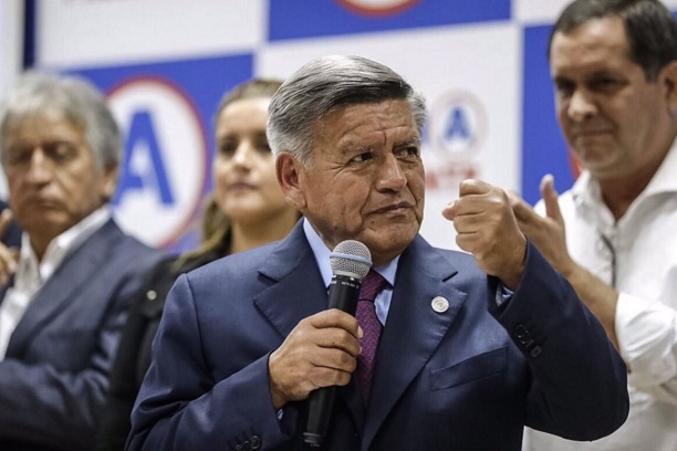 César Acuña afirma que sus propuestas tienen sustento técnico