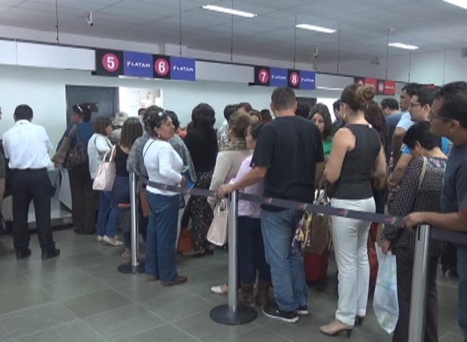 Suspenden vuelos por mal tiempo en Trujillo