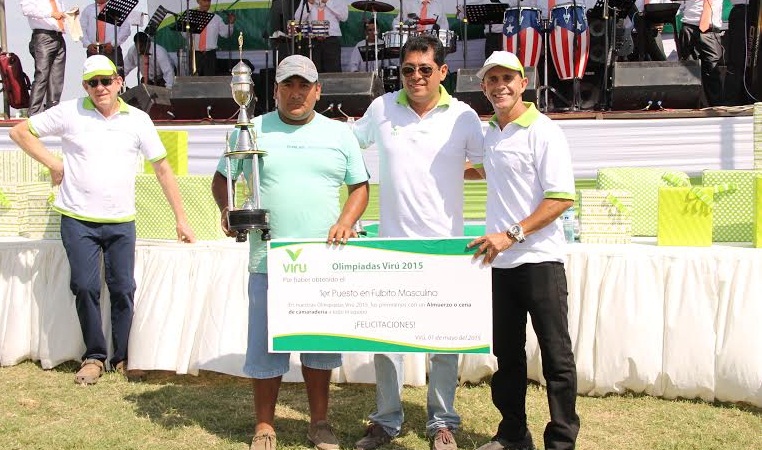 Agrícola Virú rindió homenaje a sus trabajadores con la presencia de  “Julinho”     