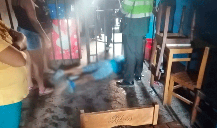 Dos muertos y tres heridos deja balacera dentro de bar en Pacasmayo