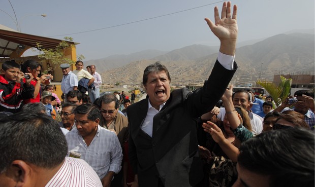 Alan García tiene panorama electoral más complicado que en el 2006, según analista