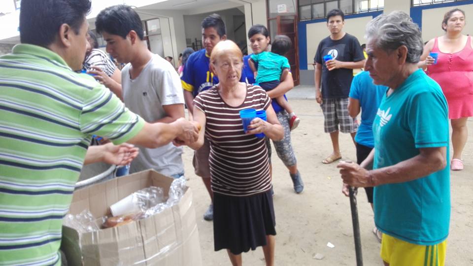 Albergan a más de 1000 familias en colegios y polideportivos de El Porvenir