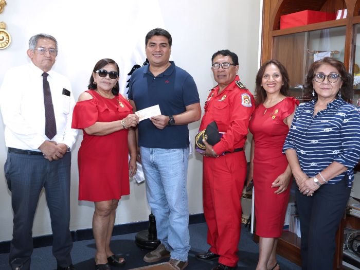 MPT dio subvención adicional a Bomberos  de Trujillo por S/ 120 mil para ambulancia