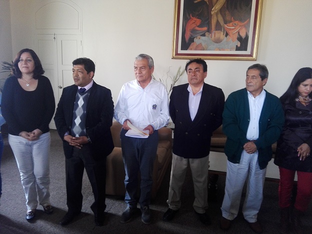  Elidio Espinoza niega irregularidades en expropiación de Av. Camino Real