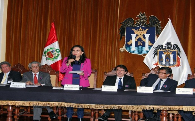 “El desarrollo de las ciudades depende del esfuerzo y compromiso de sus autoridades“