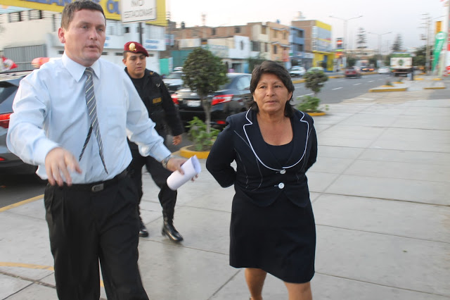 Alcalde de Magdalena de Cao exige captura de su antecesora