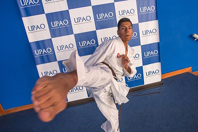 Joven trujillano representa al Perú en Sudamericano de Karate en Colombia