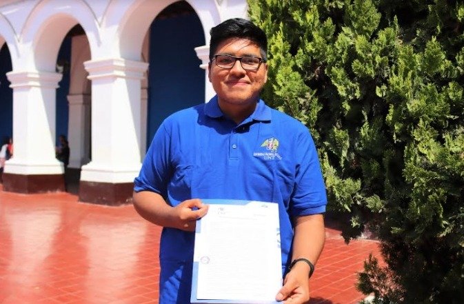 Alumno de UNT representará al Perú en Torneo Mundial de Debate
