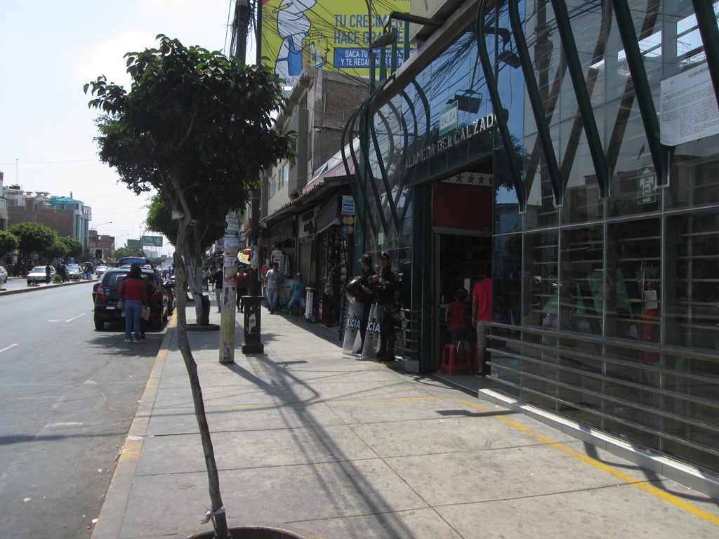 Reducen en 80% comercio ambulatorio en la avenida España