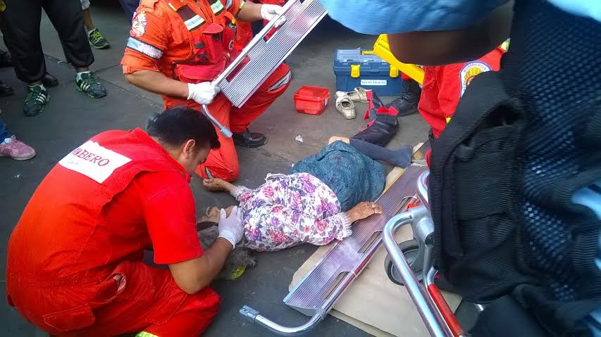 Anciana de 100 años de edad fue atropellada por microbús