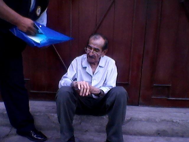 Rescatan a anciano que se extravió en pleno centro de Trujillo